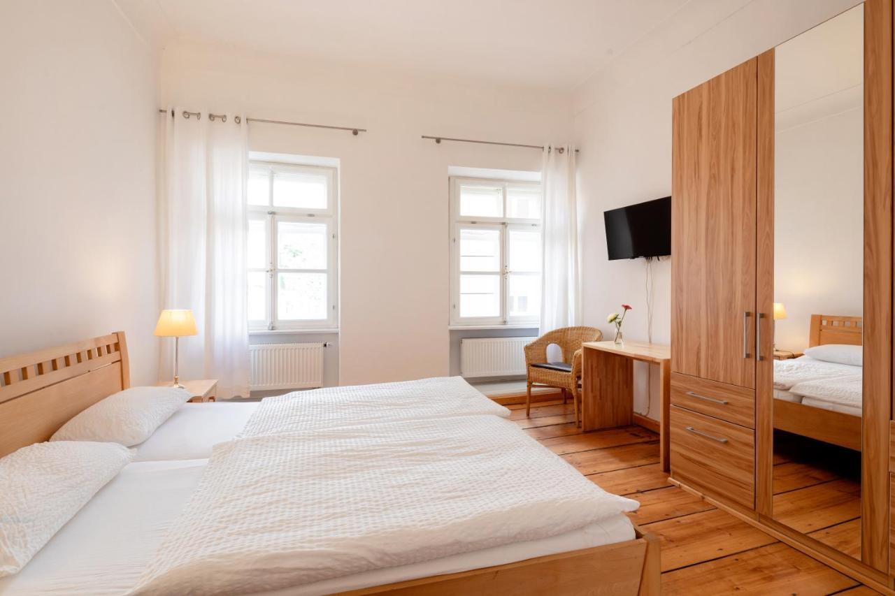 Pension Goldenes Schiff Пассау Екстер'єр фото
