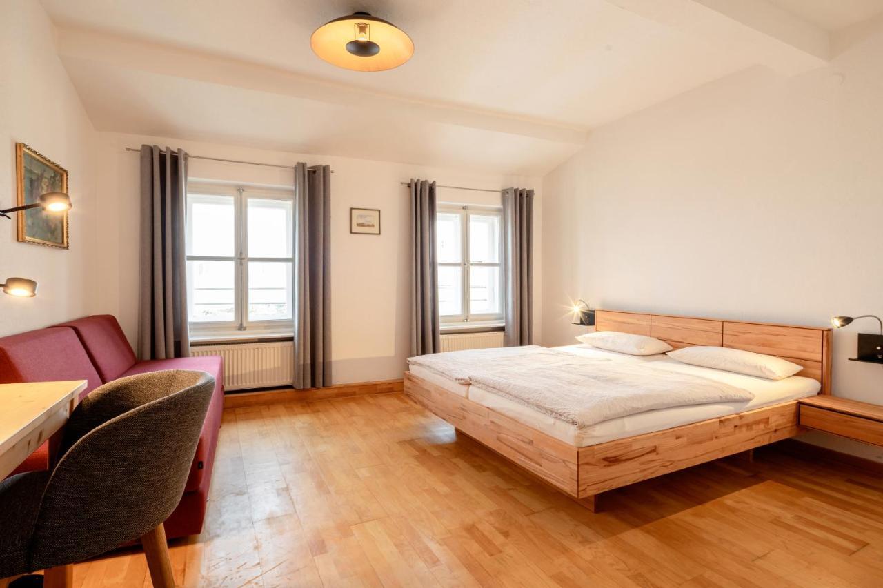 Pension Goldenes Schiff Пассау Екстер'єр фото