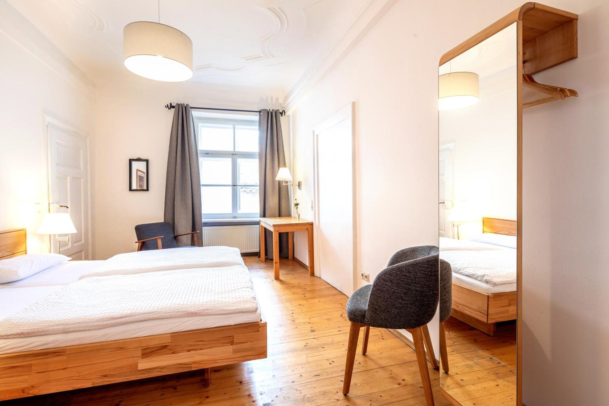 Pension Goldenes Schiff Пассау Екстер'єр фото